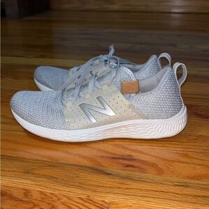 New Balance Gray Sneakers with Breathable Knit Fabric and Cushioned Sole